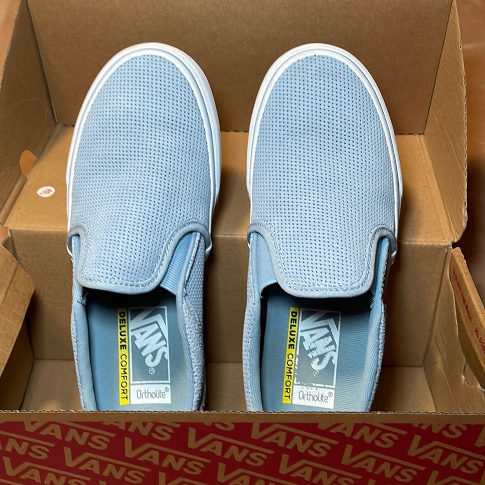 Vans WMNS 7.5 size Slip On Blue